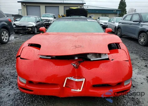 2001 Chevrolet Corvette from USA, damaged, VIN 1G1YY32G015113998